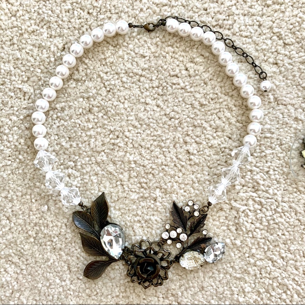 Statement Necklaces - image 2